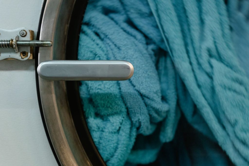 Remplacer le joint de porte du lave-linge étape par étape