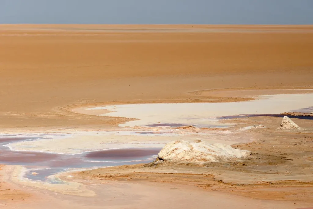 Chott el Jérid, lac salé du Sud tunisien