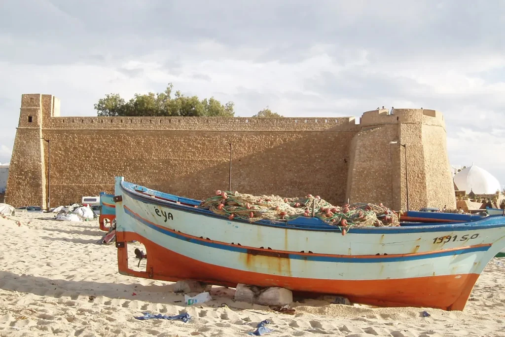 Hammamet : médina en bord de mer, plages et saison